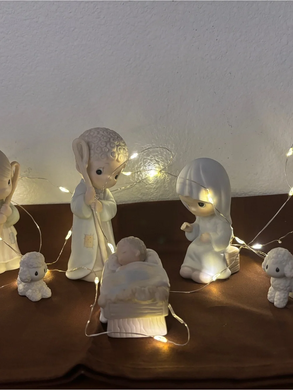Precious Moments 9 Piece Nativity Set “Come Let’s Adore Him” as shown.